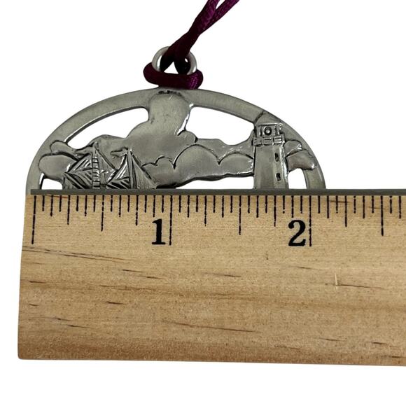 Seagull Pewter Christmas Ornament Nova Scotia Lighthouse Ship Oval - Picture 4 of 5